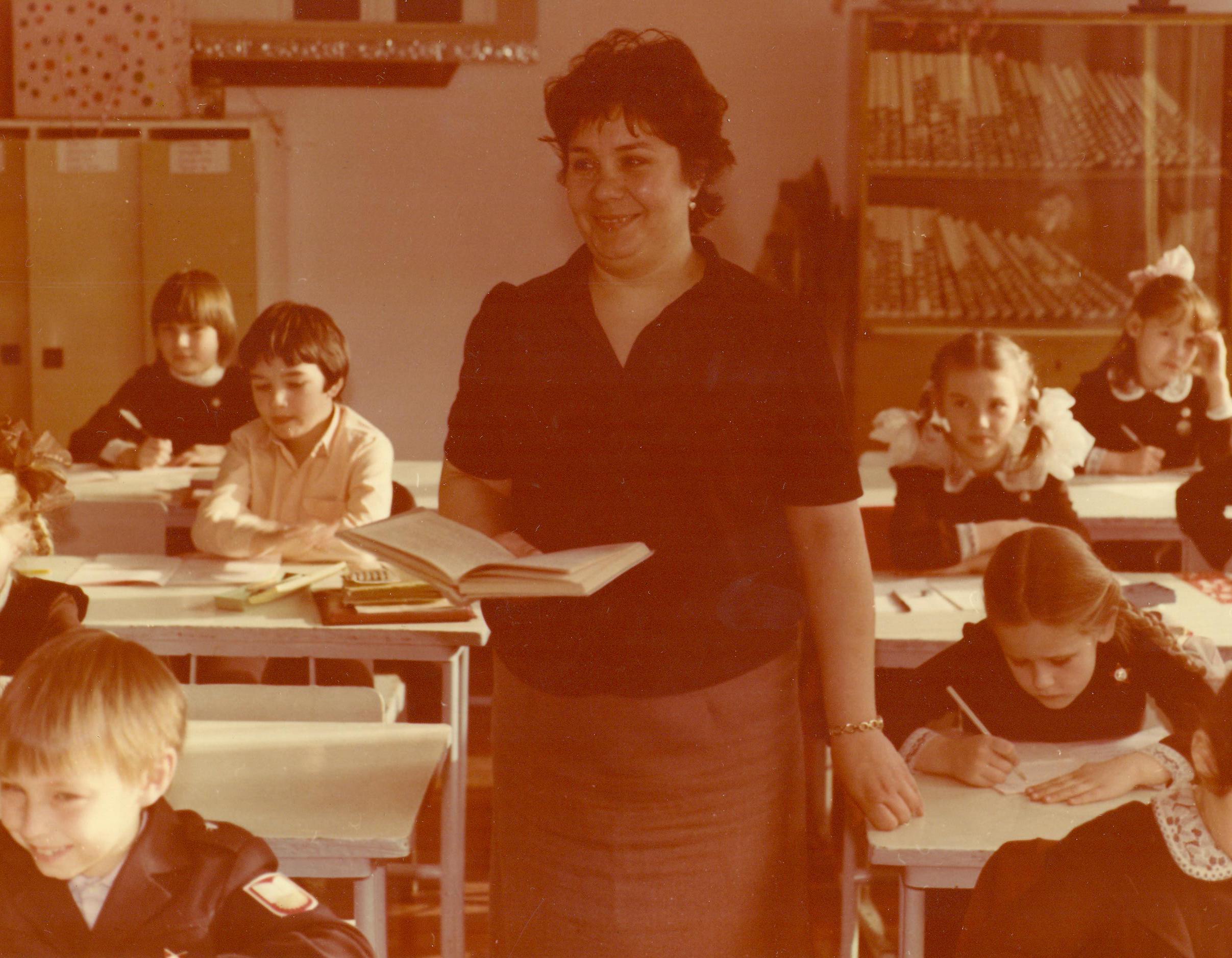 Нина-Ивановна-Антонова-001__.jpg